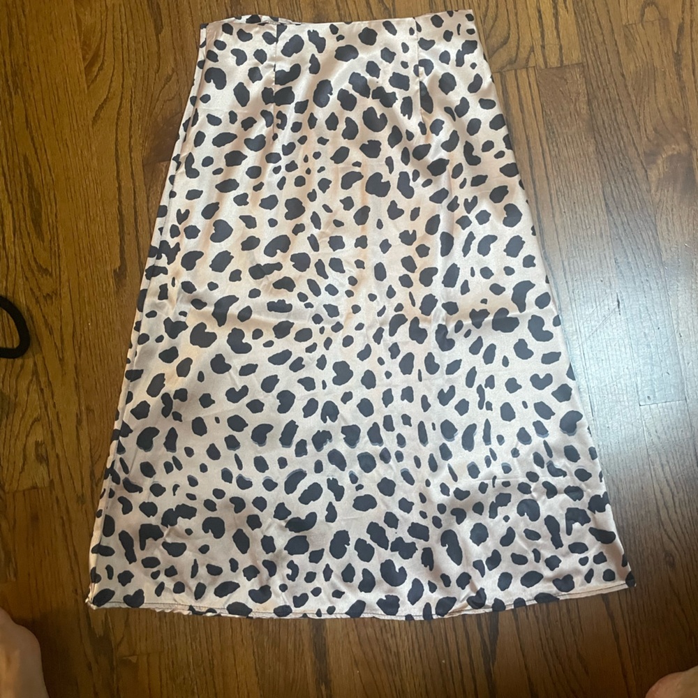 Satin cheetah midi skirt